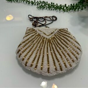 Vintage Carla Marchi‎ shell sequin evening bag